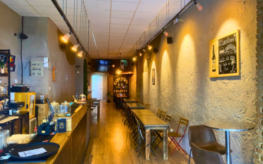En alquiler un bar urbano con encanto