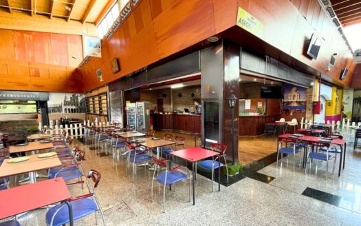 Bar Restaurante en Centro Comercial Carrefour