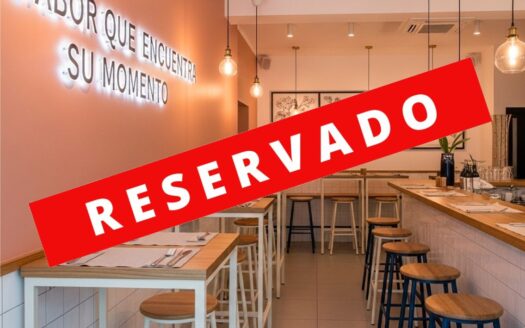 Bar en traspaso en zona universitaria de Chamberí con licencia definitiva