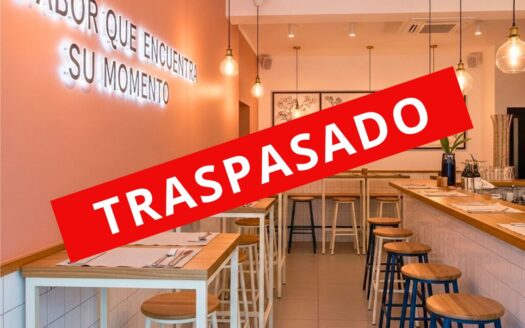 Bar en traspaso en zona universitaria de Chamberí con licencia definitiva